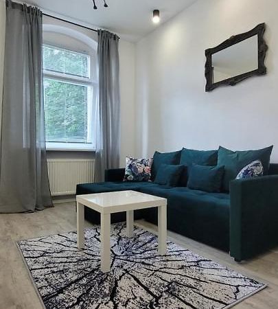 Apartament Citystation 瓦乌布日赫 外观 照片