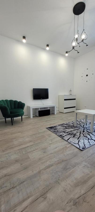 Apartament Citystation 瓦乌布日赫 外观 照片
